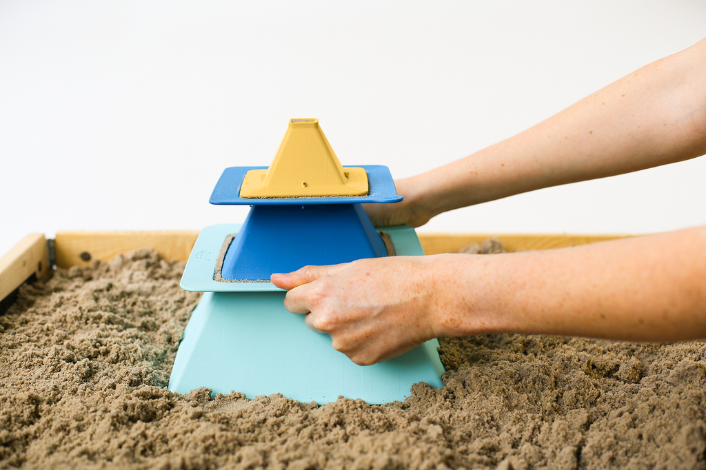 Quut Pira | Pyramid Sandcastle Builder - STEAM Kids Brisbane